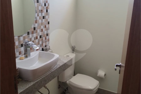 Casa à venda com 3 quartos, sendo 1 suíte, no condomínio Il Paradiso, Vinhedo - SP