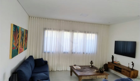 Casa à venda ou para alugar com 4 suítes no condomínio Itaporã, Atibaia - SP