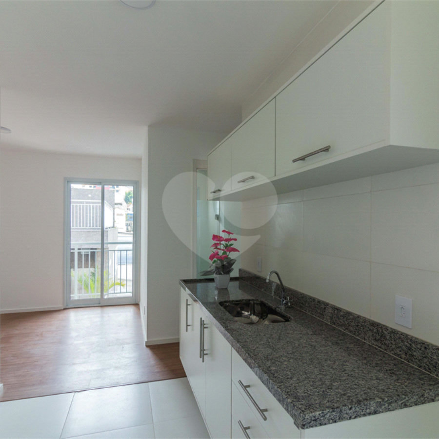 Casa à venda com 2 quartos no condomínio Severa, São Paulo - SP