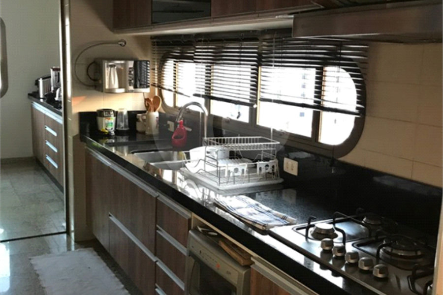 Apartamento à venda com 4 quartos, sendo 3 suítes, em Santana, São Paulo, SP
