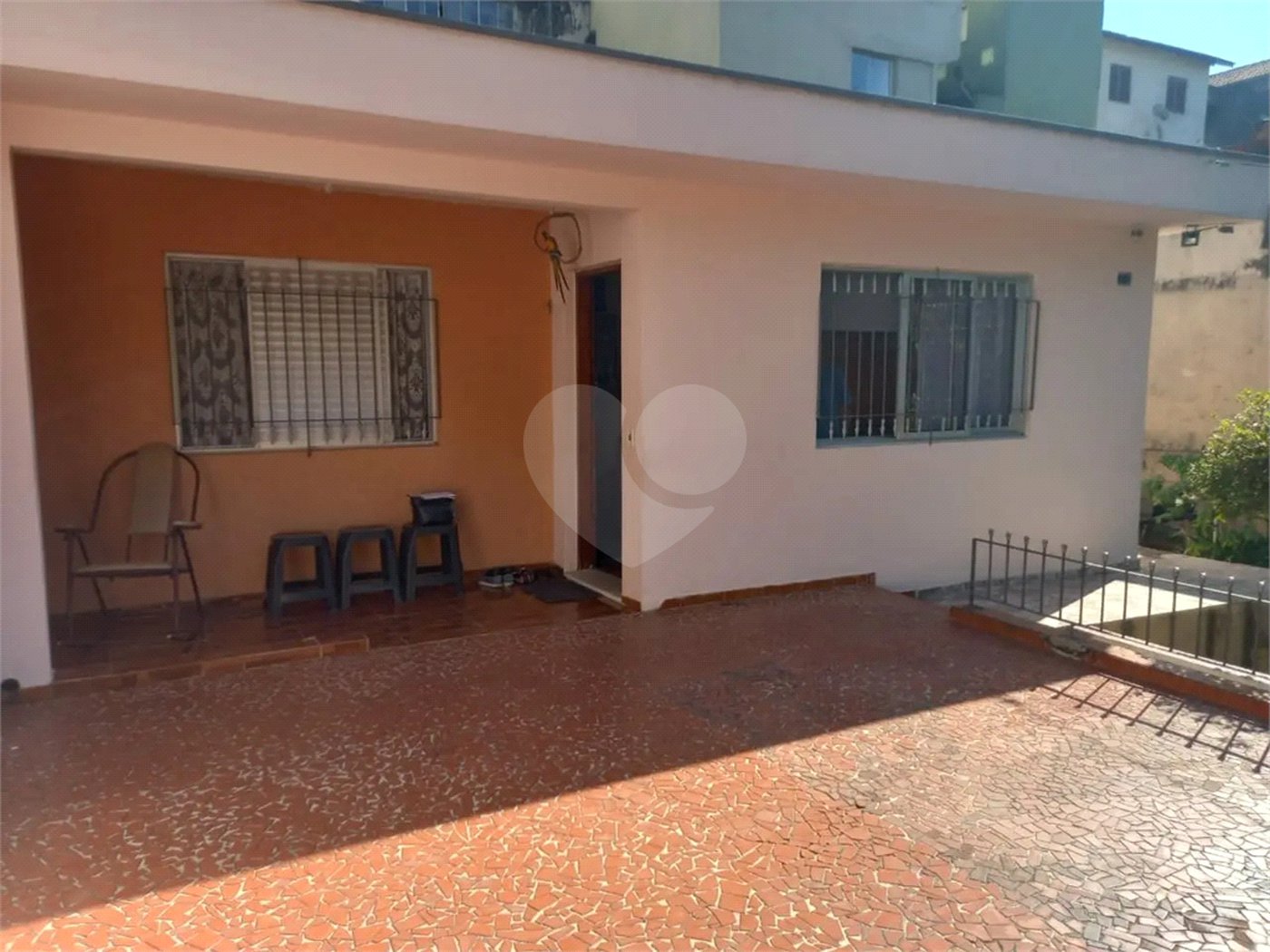 Casa à venda com 3 quartos, sendo 1 suíte,  em Vila Tiradentes, São Paulo, SP