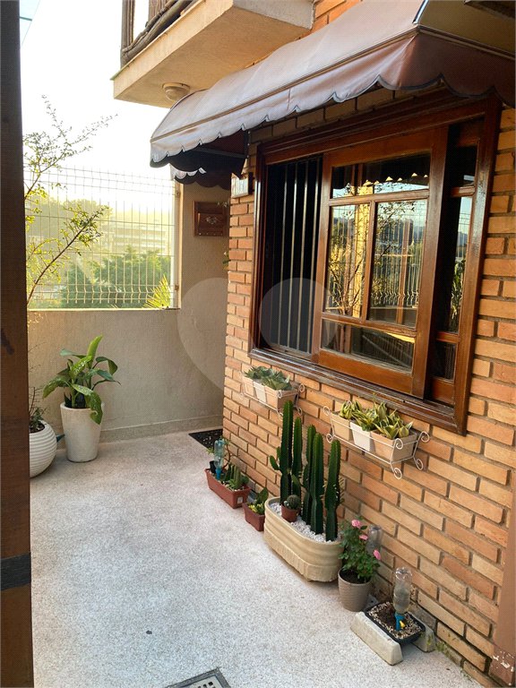 Casa à venda com 3 quartos, sendo 1 suíte, no condomínio Barbará II, São Paulo - SP
