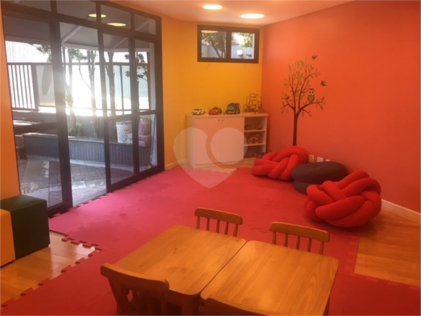 Apartamento para alugar com 3 quartos, sendo 1 suíte, em Brooklin, São Paulo, SP