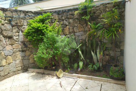 Casa à venda com 4 quartos, sendo 2 suítes, em Jardim das Vertentes, São Paulo, SP