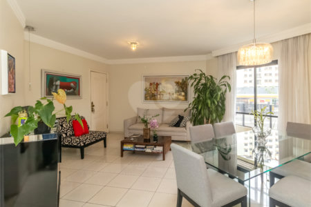 Apartamento à venda com 3 quartos, sendo 1 suíte,  em Vila Clementino, São Paulo, SP