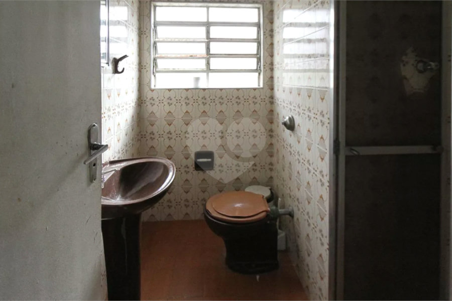 Sobrado à venda com 6 quartos, sendo 1 suíte, em Vila Formosa, São Paulo, SP