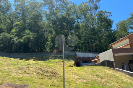 Terreno à venda no condomínio Quintas da Boa Vista, Atibaia - SP