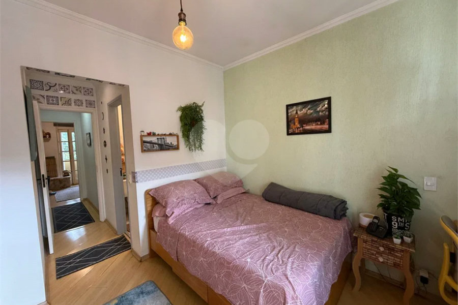 Casa à venda com 2 suítes no condomínio Village Palmas, São Paulo - SP
