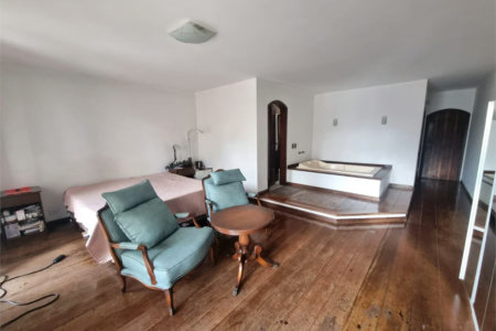 Casa à venda com 4 quartos, sendo 1 suíte, em Jardim Lídia, São Paulo, SP