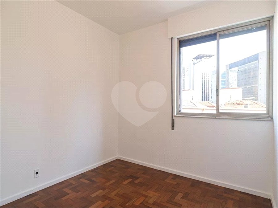 Apartamento à venda com 4 quartos, sendo 1 suíte, em Pinheiros, São Paulo, SP