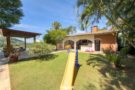 Casa à venda com 5 suítes no condomínio São Joaquim, Vinhedo - SP