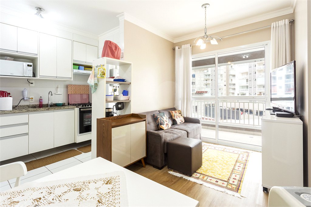 Apartamento à venda com 2 quartos, sendo 1 suíte, em Jardim Marajoara, São Paulo, SP