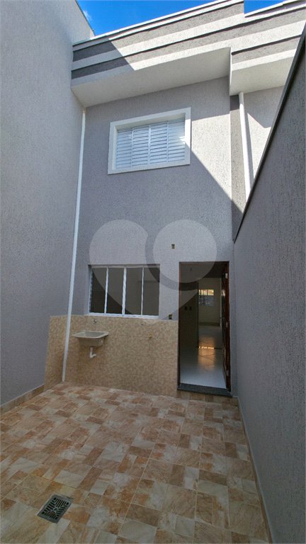 Sobrado à venda com 2 quartos em Guaianazes, São Paulo, SP