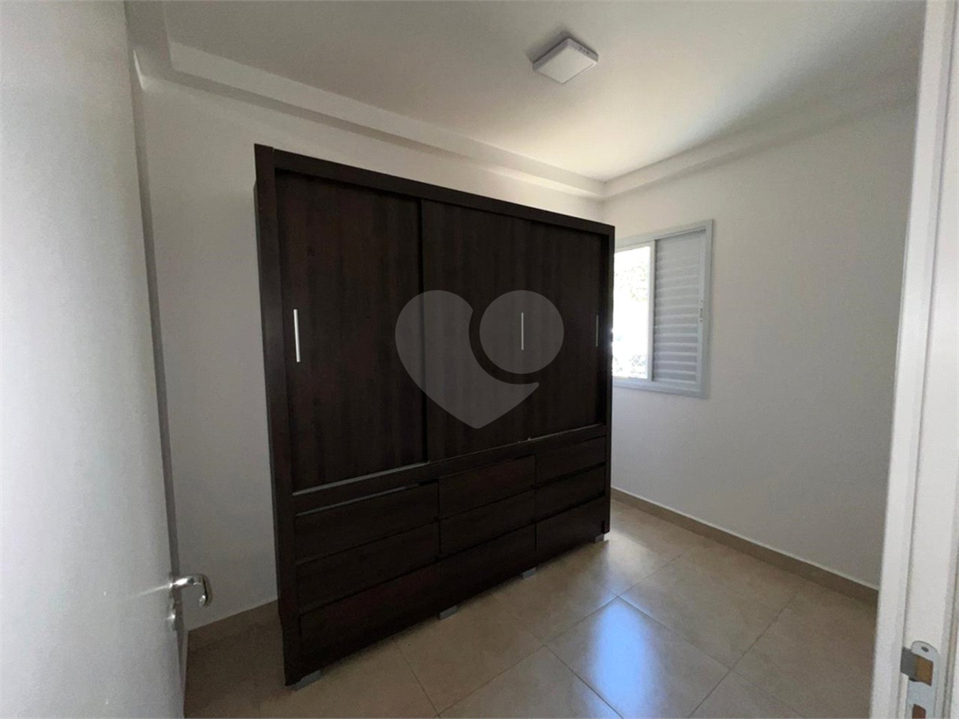 Apartamento à venda com 2 quartos, sendo 1 suíte, em Caguassu, Sorocaba, SP