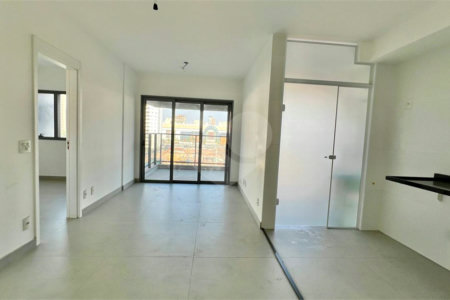 Apartamento à venda com 1 quarto em Santo Amaro, São Paulo, SP