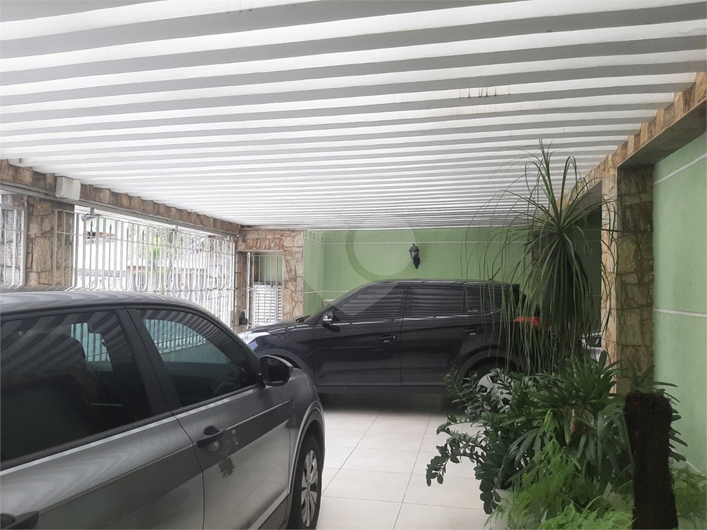 Sobrado à venda com 4 quartos, sendo 2 suítes, em Tremembé, São Paulo, SP