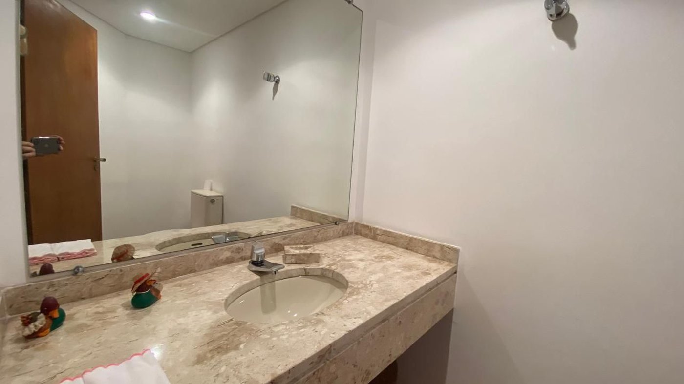 Apartamento com 3 dormitórios à venda, 170 m² por R$ 1.430.000,00 - Pitangueiras - Guarujá/SP