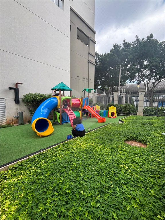 Apartamento à venda com 2 quartos, sendo 1 suíte,  em Brás, São Paulo, SP