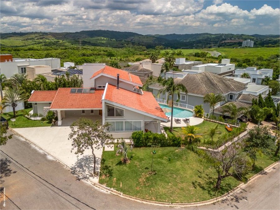 Casa à venda com 4 suítes no condomínio Chácaras Primavera - Itu, Itu - SP