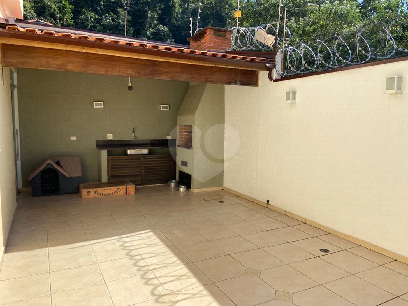 Sobrado à venda com 3 quartos, sendo 1 suíte, em Horto Florestal, São Paulo, SP