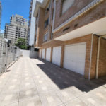 Apartamento com 4 dormitórios à venda, 180 m² por R$ 700.000,00 - Gonzaga - Santos/SP