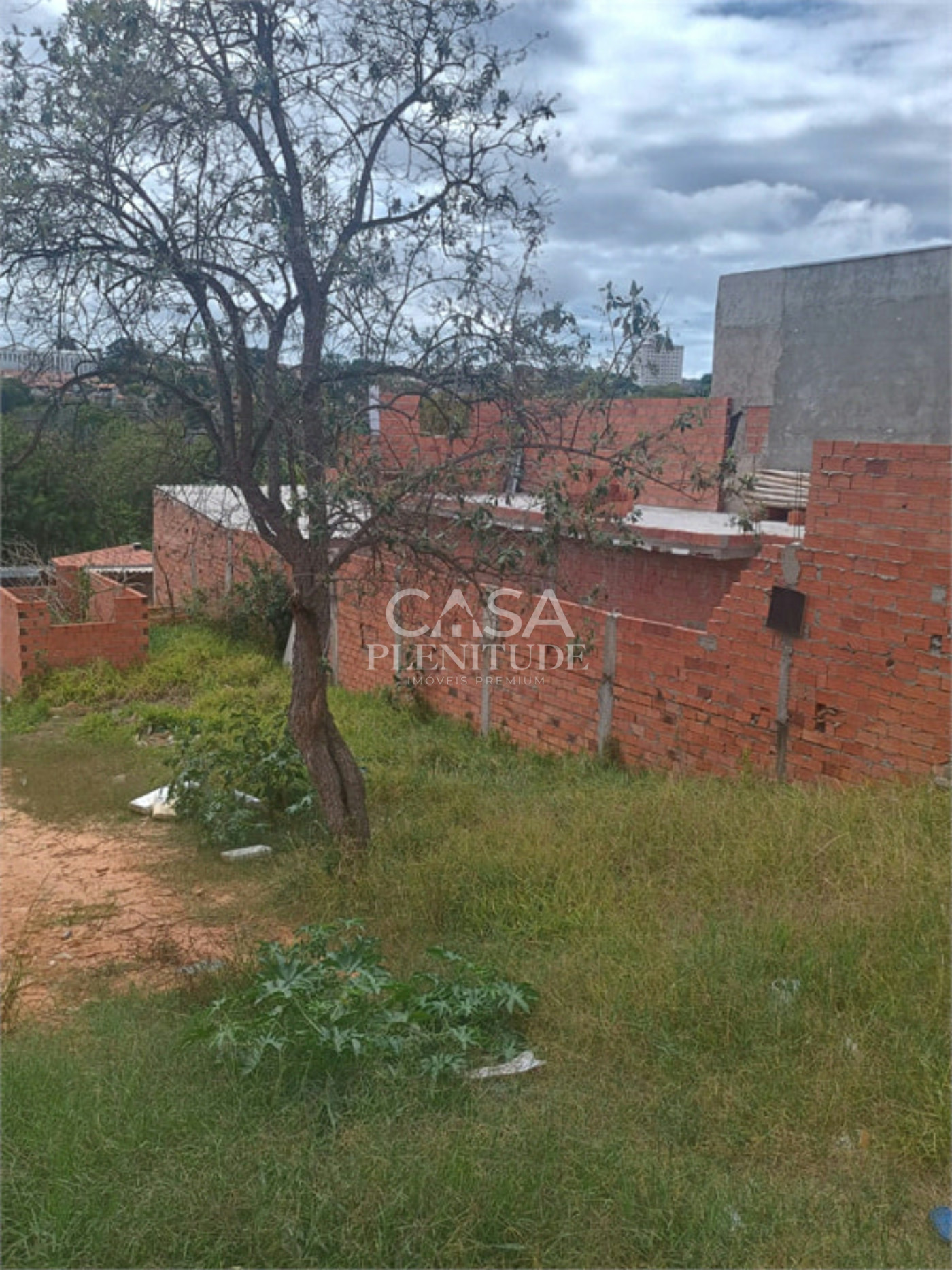 Terreno à venda em Jardim Wanel Ville V, Sorocaba, SP