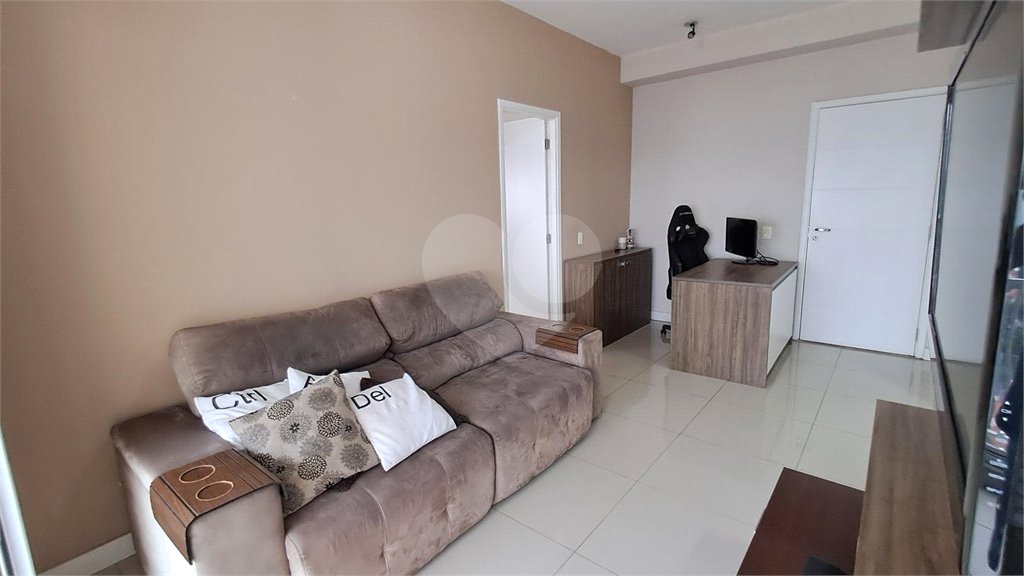 Apartamento à venda ou para alugar com 1 suíte em Vila Cordeiro, São Paulo, SP