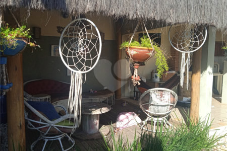 Casa à venda com 8 quartos, sendo 3 suítes, em Jardim Terceiro Centenário, Atibaia, SP