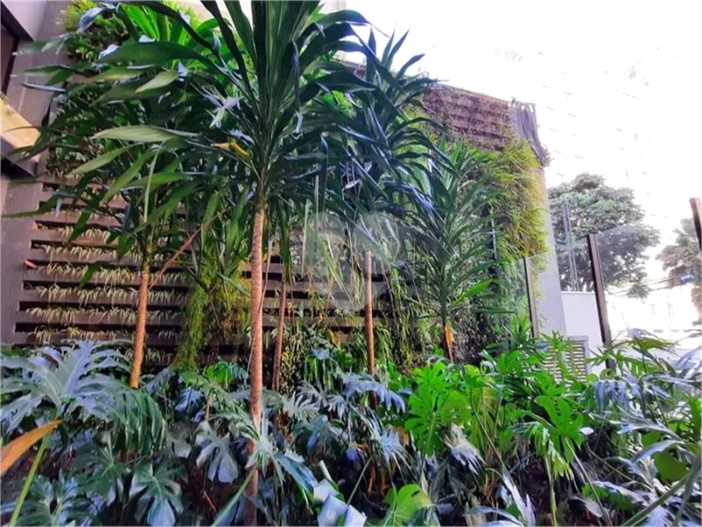 Apartamento à venda com 2 suítes em Cerqueira César, São Paulo, SP