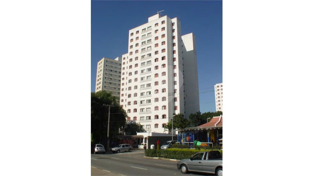 Apartamento à venda com 3 quartos, sendo 1 suíte, em Santana, São Paulo, SP