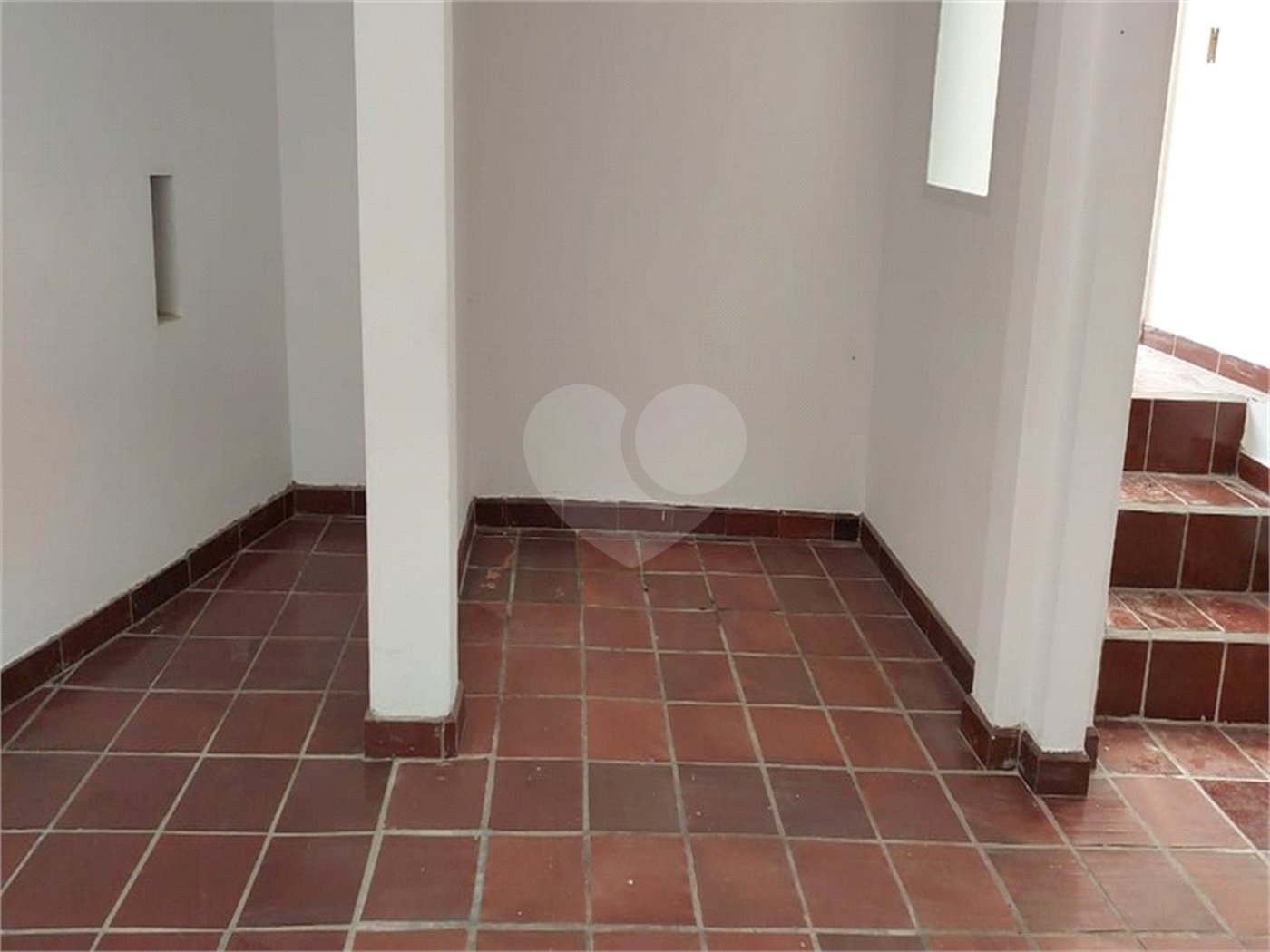 Sobrado à venda com 3 quartos, sendo 2 suítes, em Vila Paulicéia, São Paulo, SP