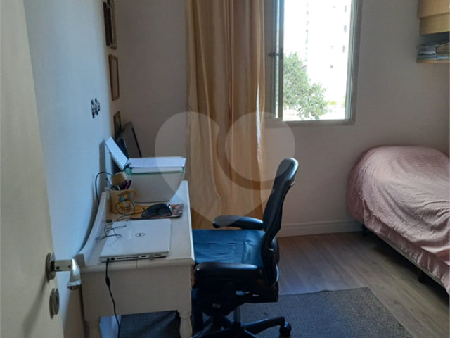 Apartamento à venda com 3 quartos, sendo 1 suíte,  em Santana, São Paulo, SP