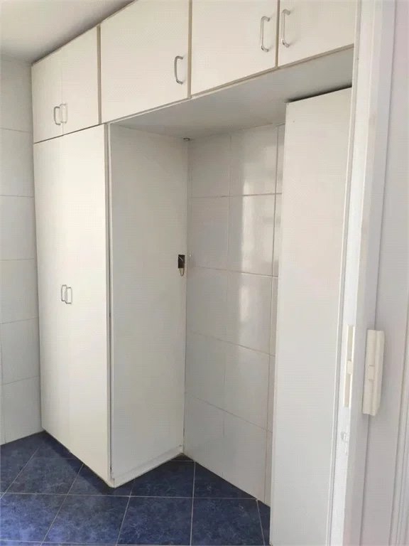 Apartamento à venda com 2 quartos em Jardim Taboão, São Paulo, SP