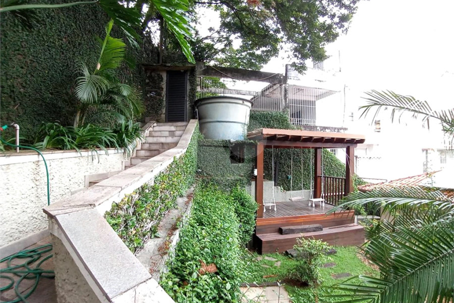 Sobrado à venda com 4 quartos, sendo 2 suítes, em Barro Branco (zona Norte), São Paulo, SP