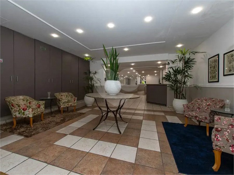 Apartamento à venda com 2 quartos em Pinheiros, São Paulo, SP