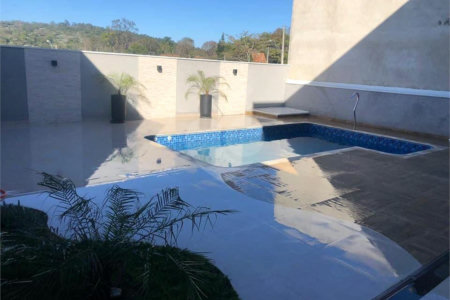 Sobrado à venda com 1 quarto, sendo 3 suítes, em Condomínio Residencial Euroville II, Bragança Paulista, SP