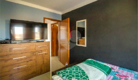 Apartamento à venda com 3 quartos em Parque Bristol, São Paulo, SP