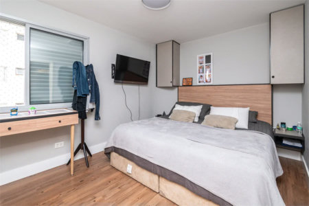 Apartamento à venda com 3 quartos, sendo 1 suíte,  em Vila Madalena, São Paulo, SP