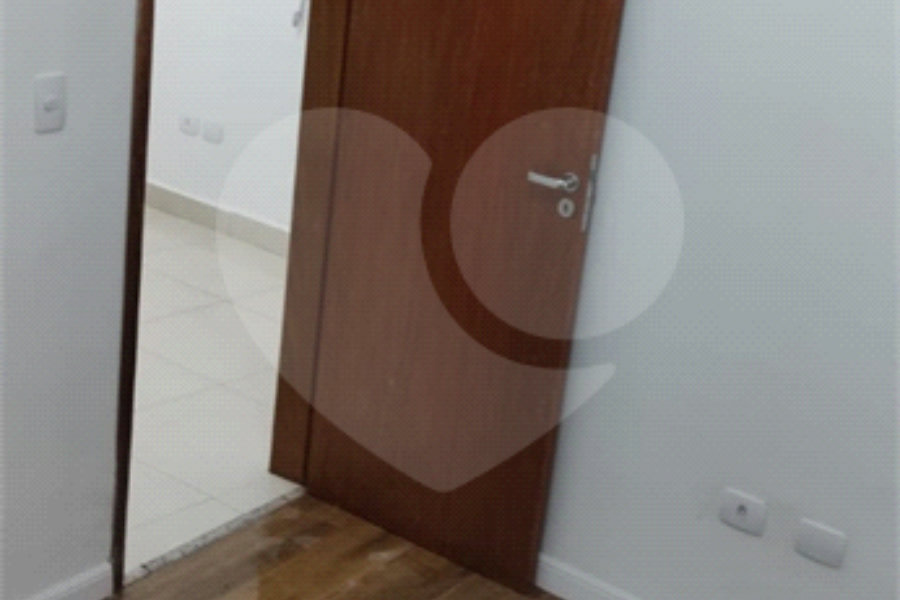 Casa para alugar com 2 quartos no condomínio Residencial Guerreiro, São Paulo - SP