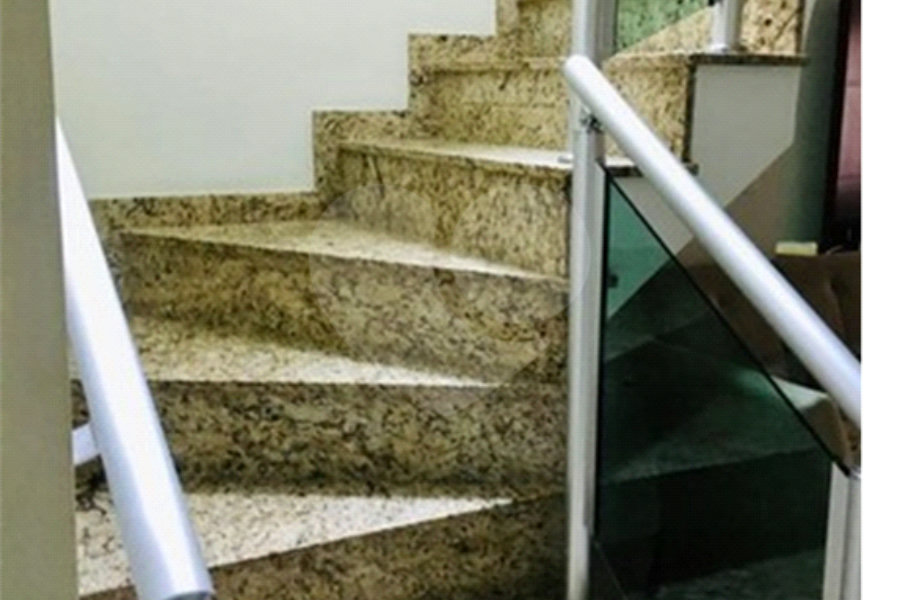 Sobrado à venda com 3 quartos, sendo 1 suíte, em Jaçanã, São Paulo, SP