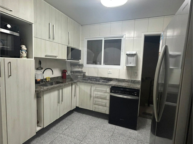 Casa à venda com 3 quartos, sendo 1 suíte,  no condomínio Residencial Villa Felicitá Ii, São Paulo - SP
