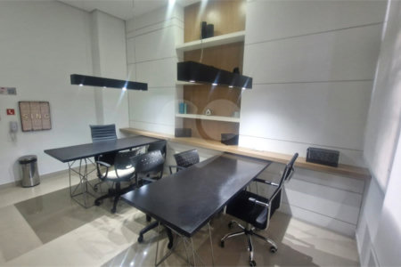 Apartamento à venda com 1 quarto em Várzea da Barra Funda, São Paulo, SP
