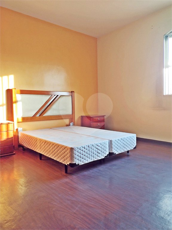 Casa à venda com 4 quartos, sendo 1 suíte, em Vila Germinal, São Paulo, SP