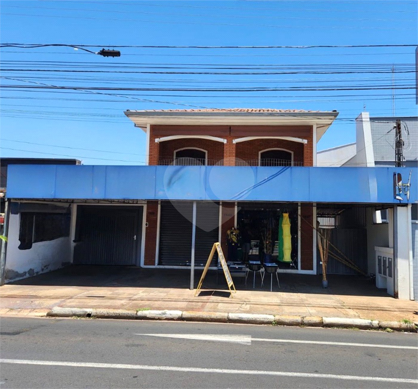 Sobrado à venda com 3 quartos, sendo 1 suíte, em Jardim Floridiana (vila Xavier), Araraquara, SP