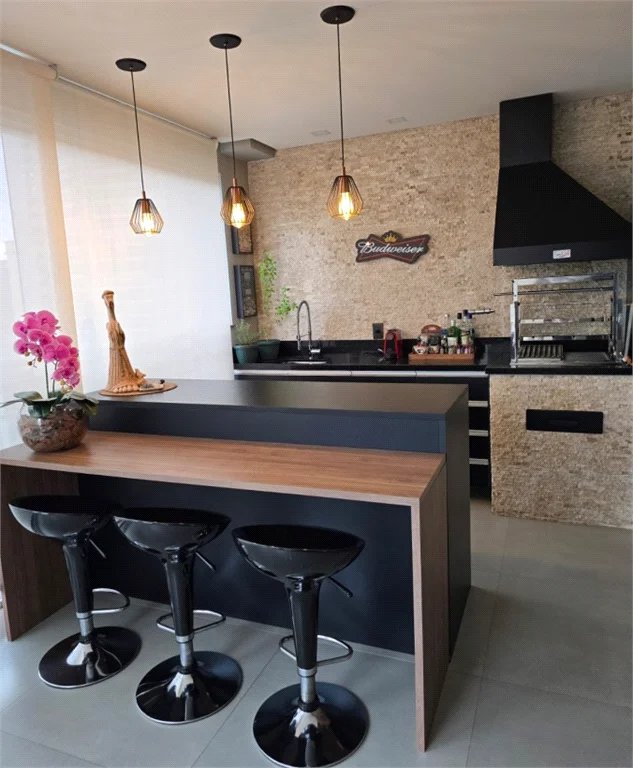 Apartamento à venda com 3 quartos, sendo 1 suíte, em Vila Suzana, São Paulo, SP