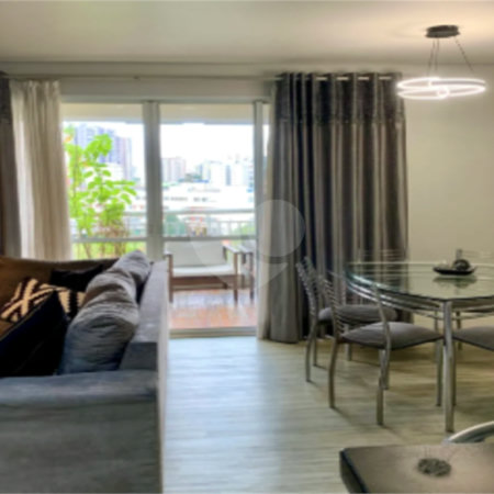 Apartamento à venda com 3 quartos, sendo 1 suíte, em Tatuapé, São Paulo, SP