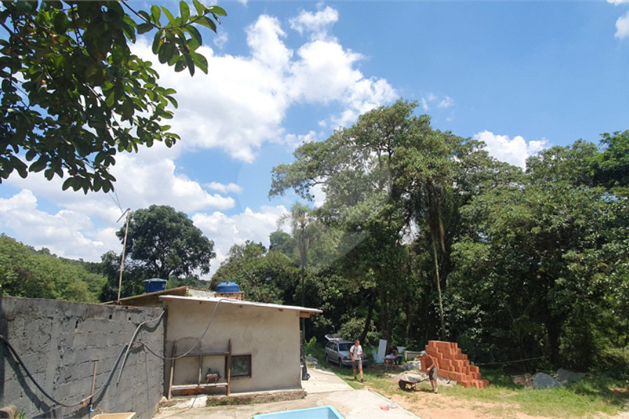 Chácara à venda com 2 quartos em Serra da Cantareira, Mairiporã, SP