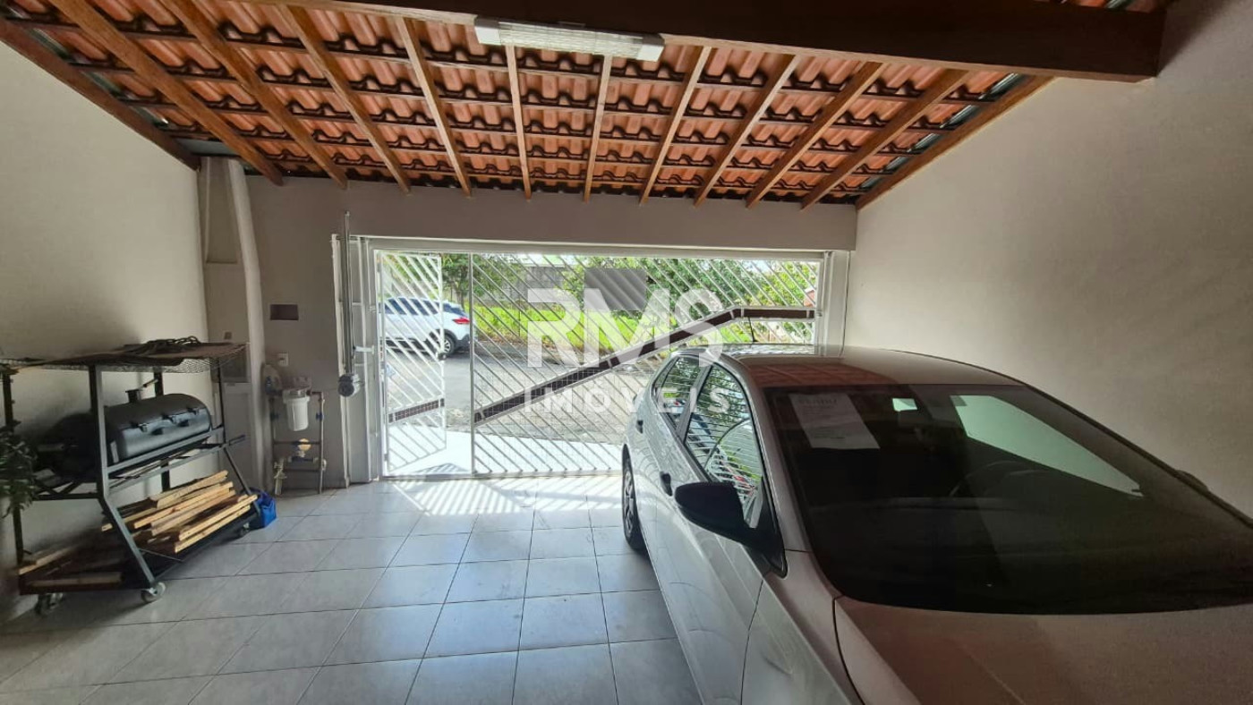 Casa à venda com 3 quartos, sendo 1 suíte,  em São Luiz, Itu, SP