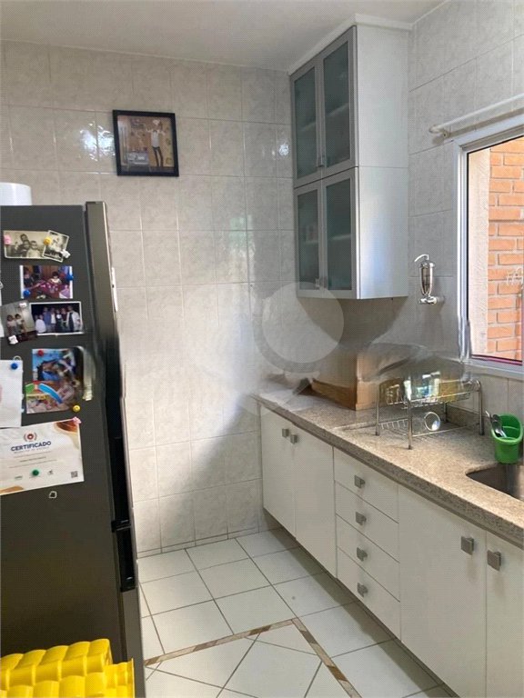 Casa à venda com 3 quartos, sendo 1 suíte, no condomínio Villa Sorrentina, São Paulo - SP