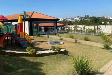 Casa à venda com 3 quartos, sendo 1 suíte, no condomínio Vila Rica, Indaiatuba - SP